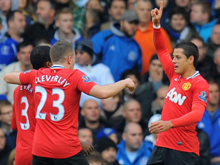 Javier Hernandez is pushing for a starting spot after scoring four in four