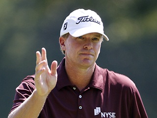 Steve Stricker has a very solid game