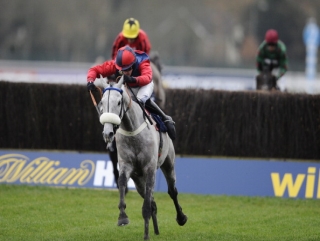 Bless The Wings (yellow cap) was unlucky not to finish closer to Our Mick last time.