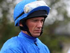 Frankie Dettori will take the reins on Fillies' Mile favourite, Long Lashes. 