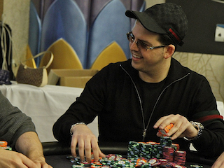 Noah Schwartz after eliminating Larry Lipman in 27th to take the chip lead at the WPT LAPC (Photo: World Poker Tour)