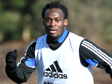 essien_outcan.jpg