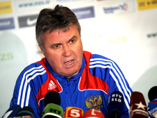 hiddink_turkey.jpg