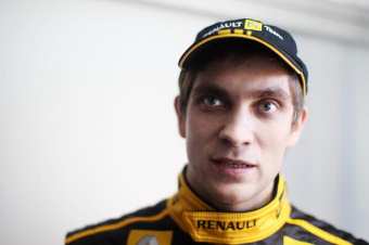 petrov_renault.jpg