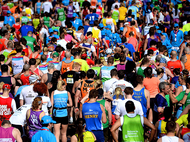 Betfair gives London Marathon runners free bet to back themselves for charity 