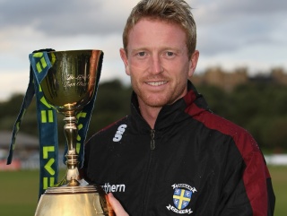Will Durham's Paul Collingwood get his hands on the County Championship trophy in 2010?