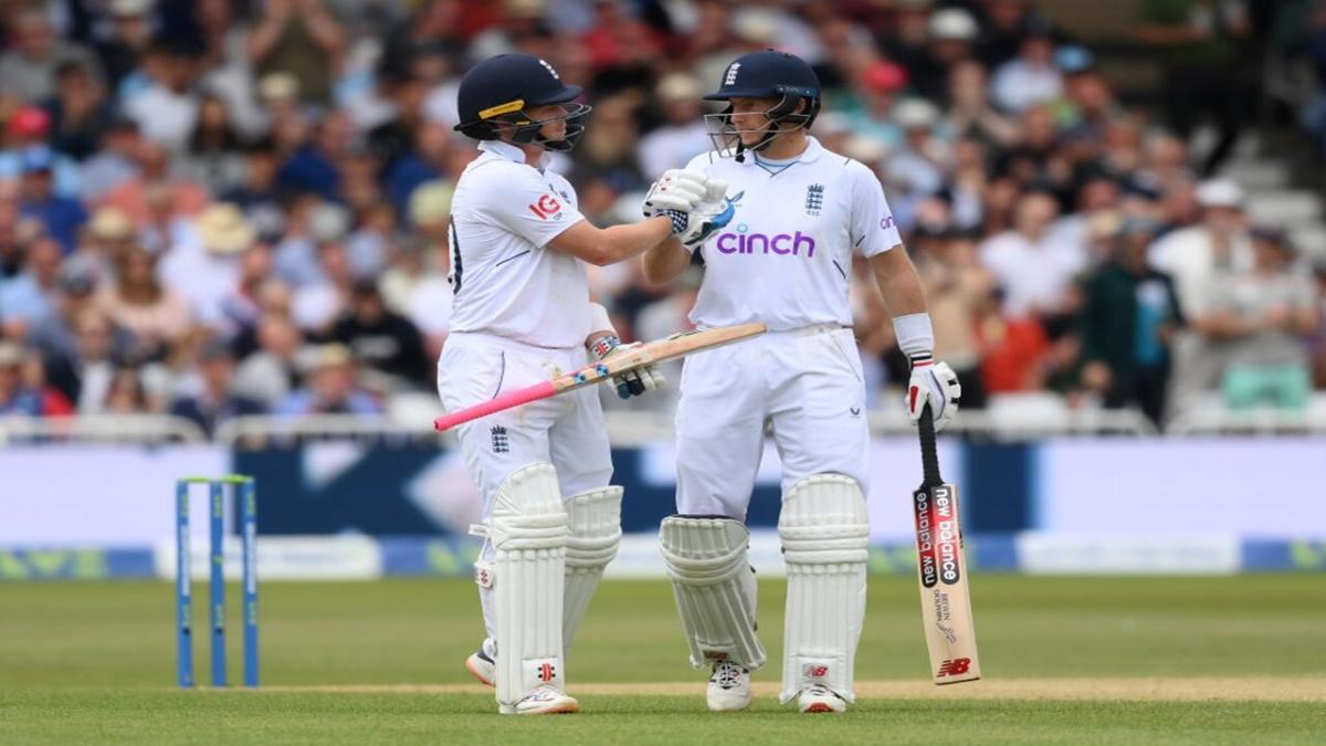 Ollie Pope and Joe Root