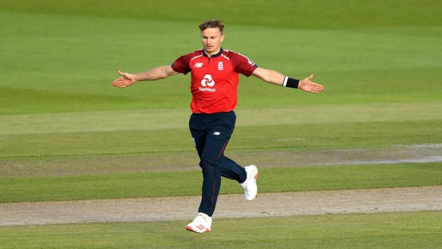 Tom Curran 956.jpg