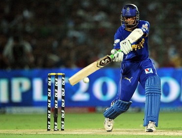 Dravid leads.jpg