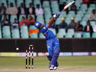 Mumbai Indians might be bowled over by Bangalore's pace attack