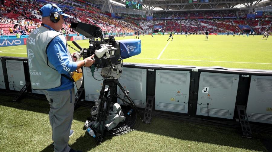 1280 football TV camera World Cup 2018.jpg