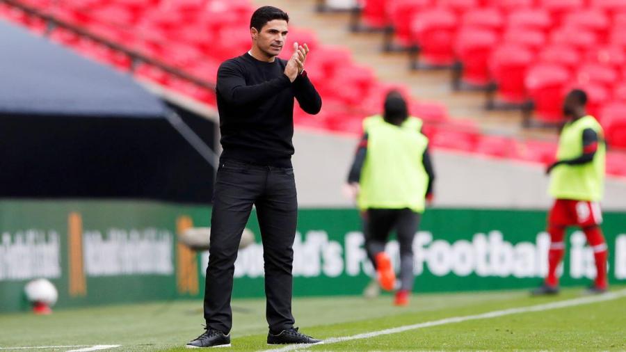 Arteta Clapping 1280.jpg