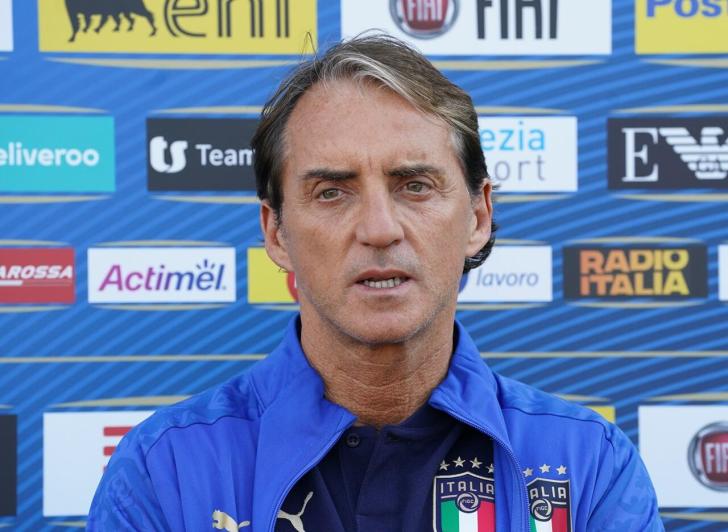 Roberto Mancini, Italy