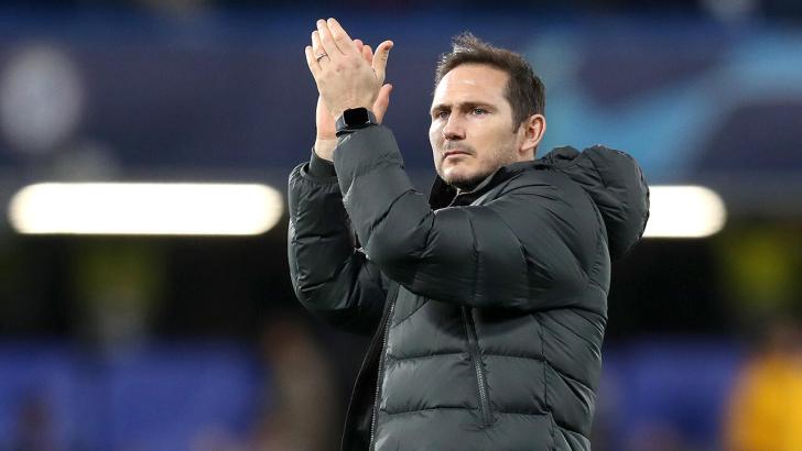 Frank Lampard applauds fans