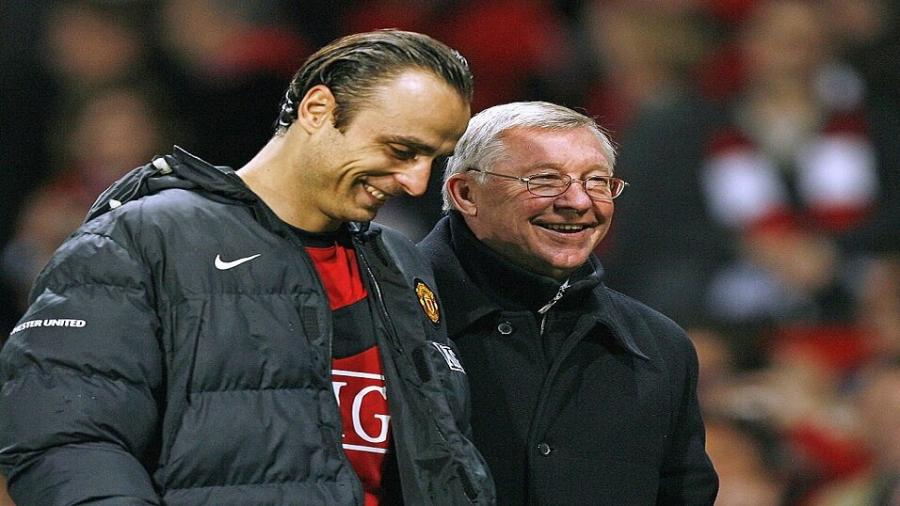 Berbatov and Sir Alex.jpg
