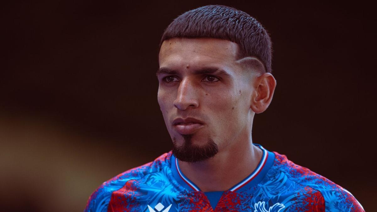 Crystal Palace and Colombia star Daniel Munoz
