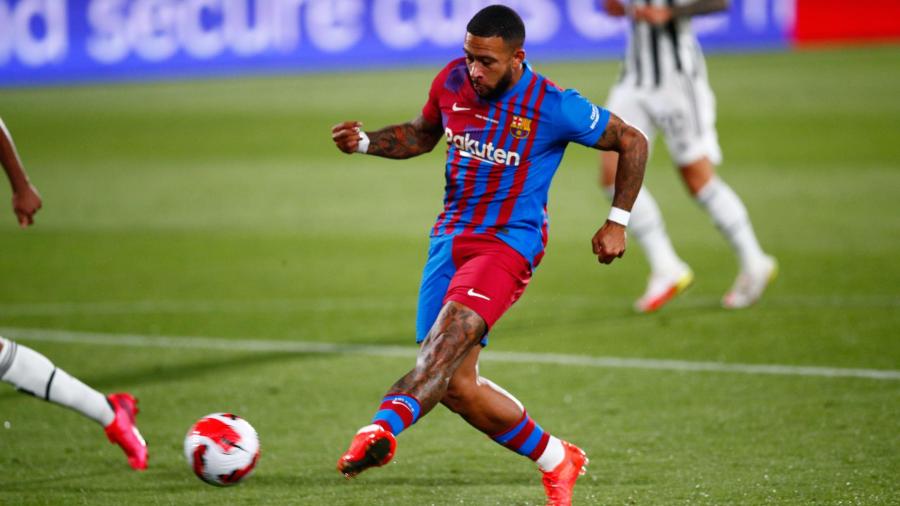 Depay Barcelona.jpg