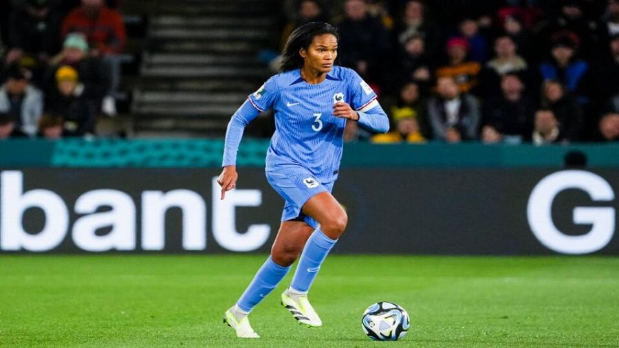 France Wendie Renard.jpg