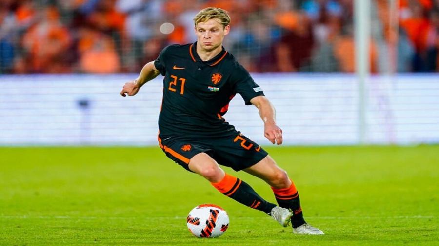 Frenkie De Jong 956.jpg