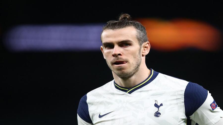 Gareth Bale, Spurs.jpg