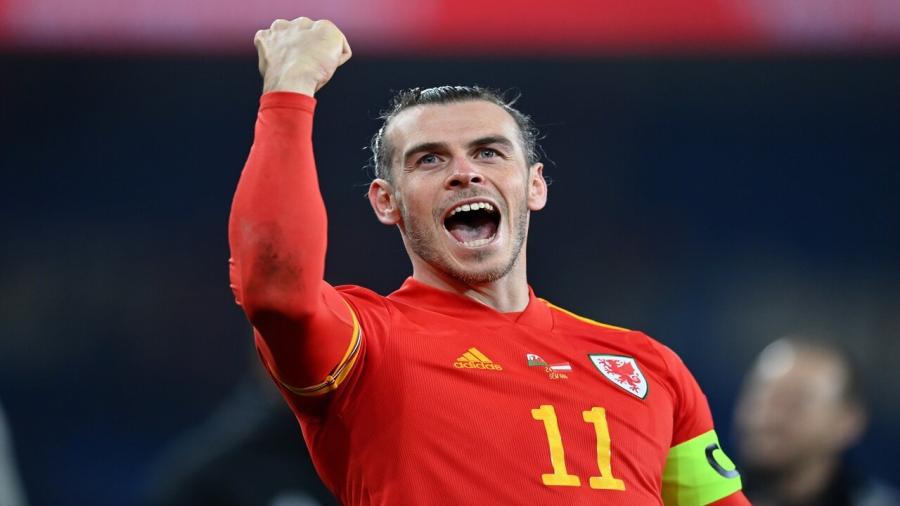 Gareth Bale, Wales.jpg
