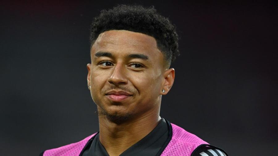 JessLingard1280.jpg