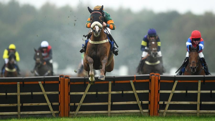 Kempton hurdle 1280x720.jpg