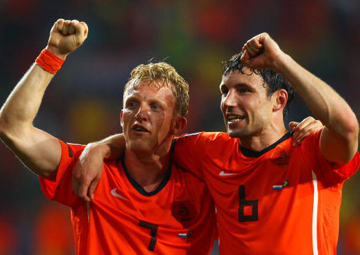 Can Dirk Kuyt and Mark Van Bommel lead Netherlands to the 2-1 win that would really suit Trackman?