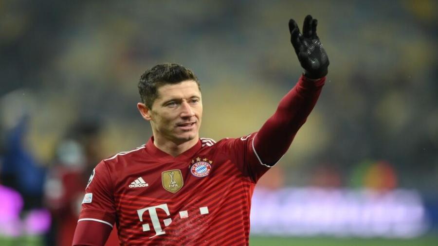 Lewy261121.jpg