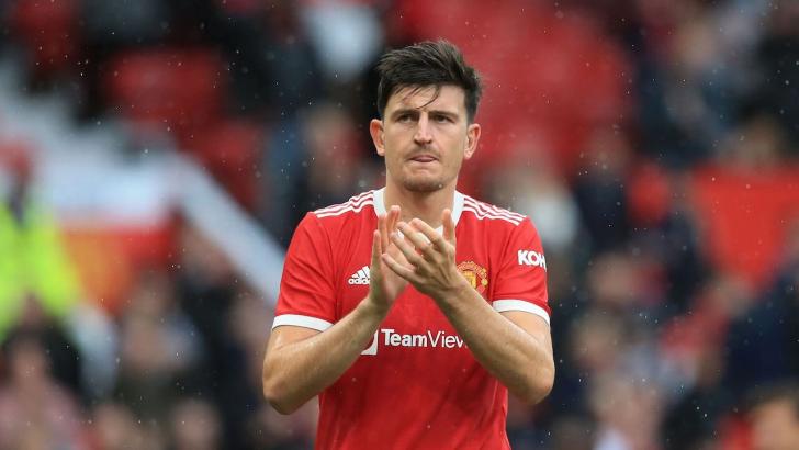 Harry Maguire playing for Man Utd
