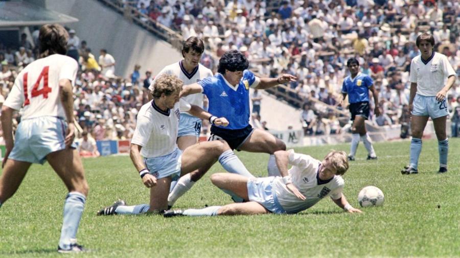 MaradonaEngland1986.jpg