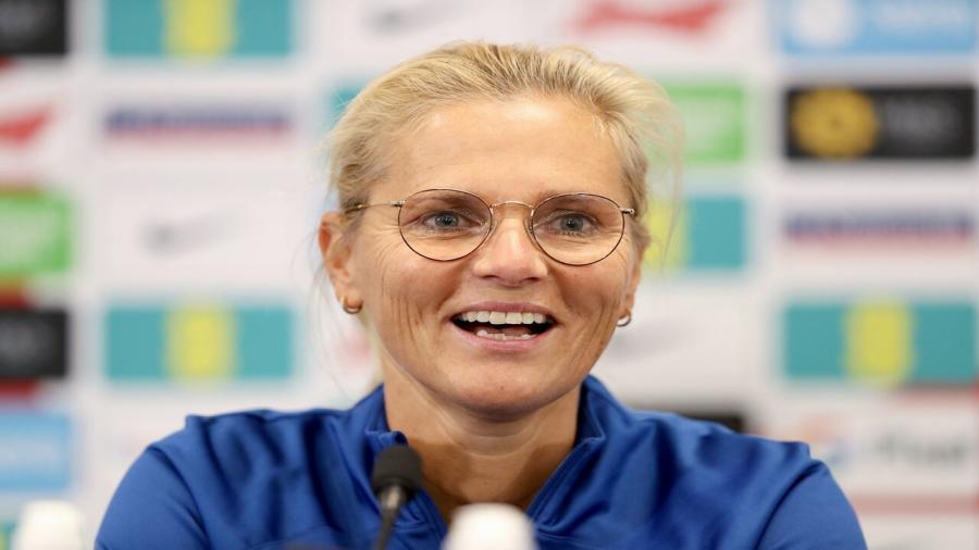 Sarina Wiegman.jpg
