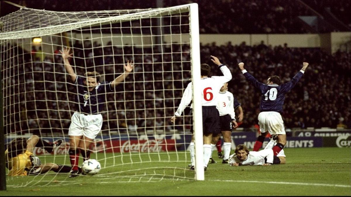 Don Hutchinson Scotland