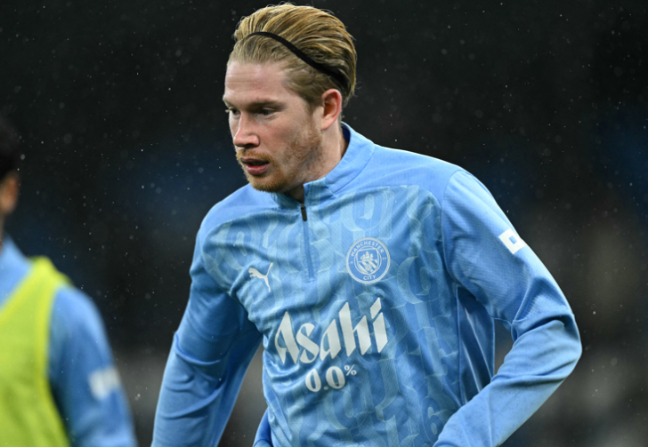Kevin de Bruyne looks overpriced for a card