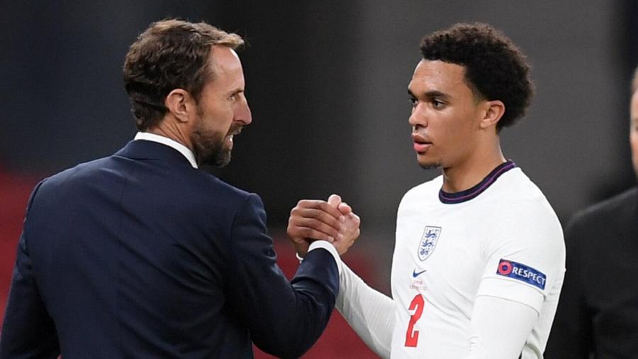 TrentAlexander-Arnold_Southgate.jpg