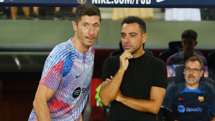 Xavi and Lewandowski