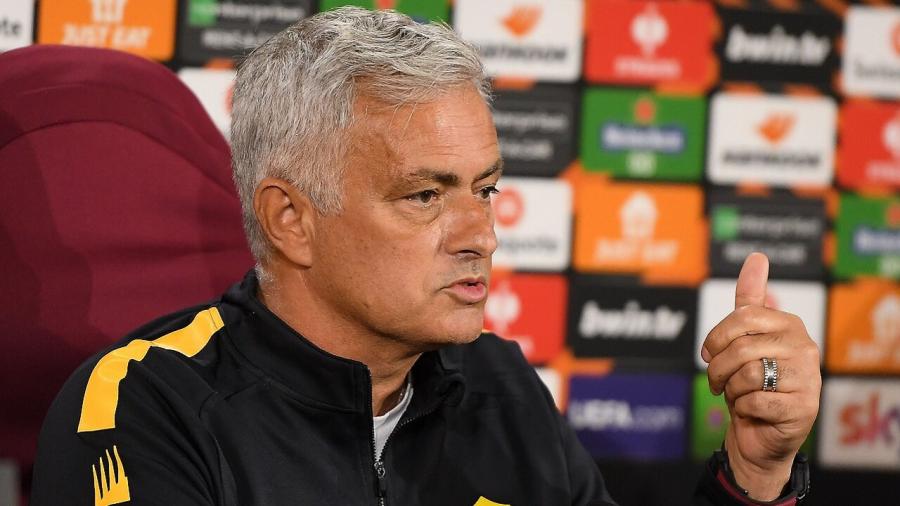 JoseMourinho_Roma.jpg