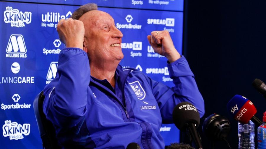 NeilWarnock_Huddersfield.jpg