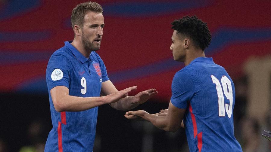 Ollie Watkins & Harry Kane England.jpg
