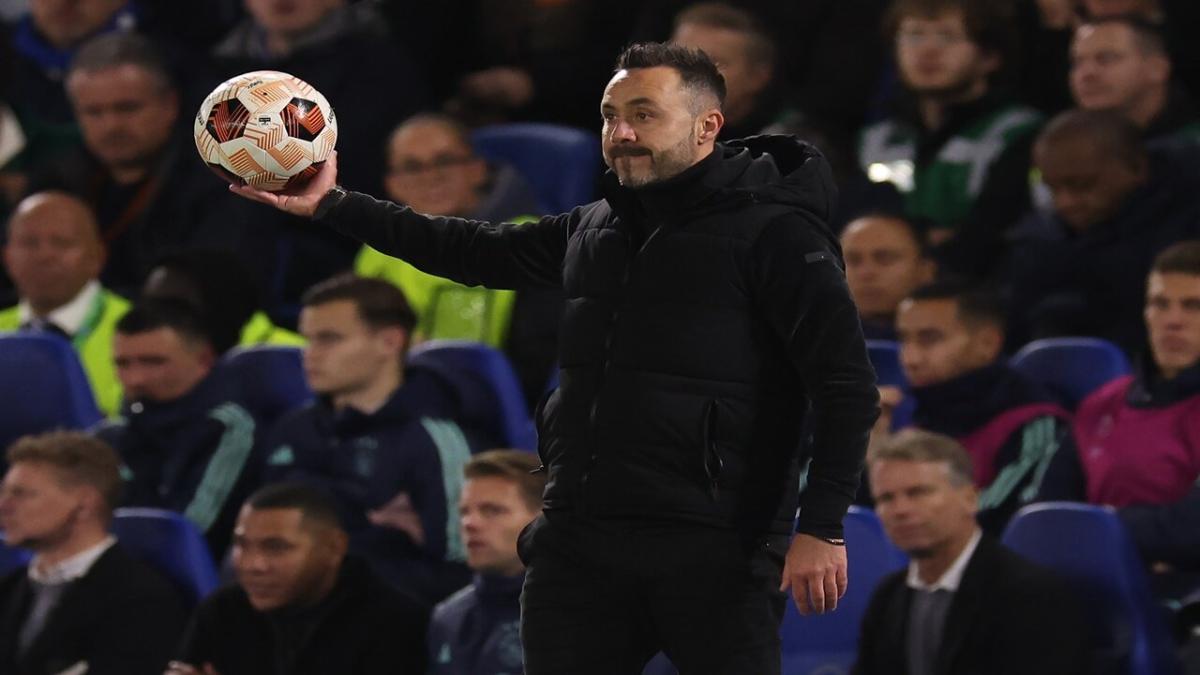 Brighton manager - Roberto De Zerbi
