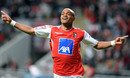090 Football News Photo