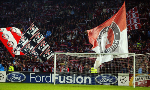 090 Football News Photo