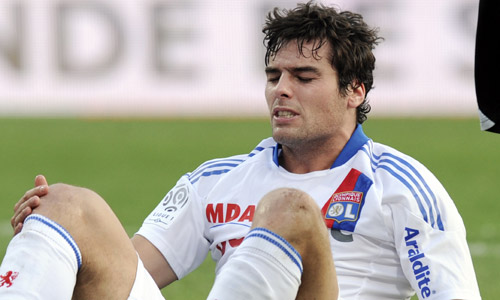090 Football News Photo