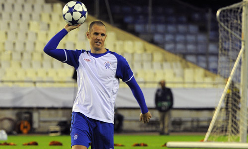 090 Football News Photo