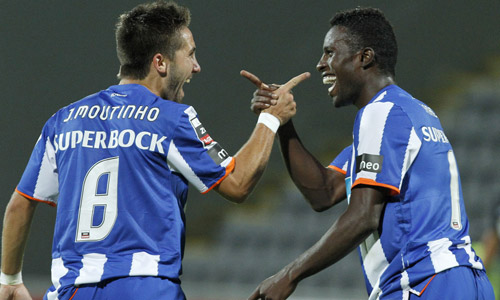 090 Football News Photo
