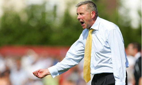090 Football News Photo