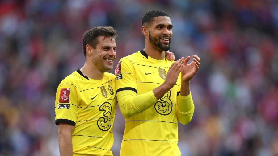 chelsea-loftus-cheek-azpilicueta.jpg