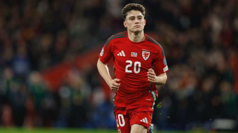 dan james wales getty.jpg