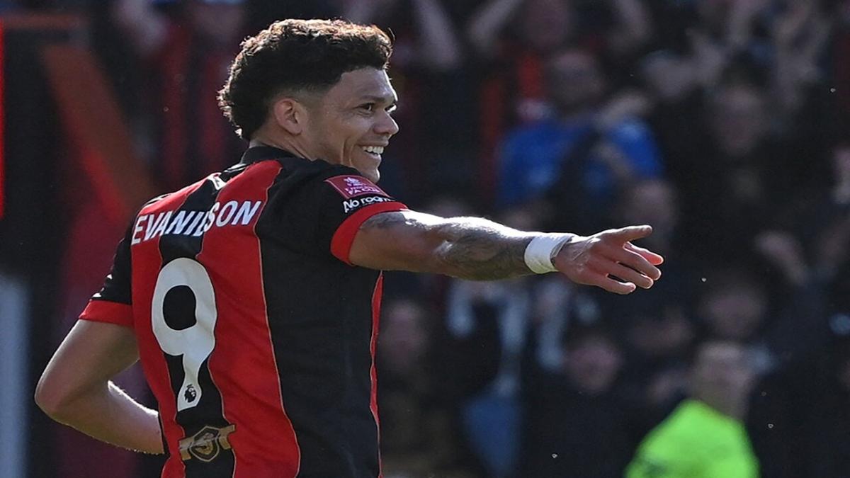 Evanilson celebrates scoring for Bournemouth