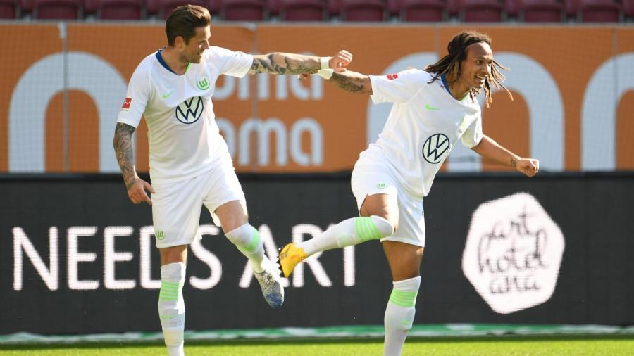 ginczek-mbabu-wolfsburg.jpg
